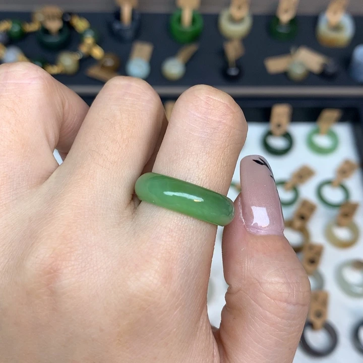 和田玉戒指未镶嵌