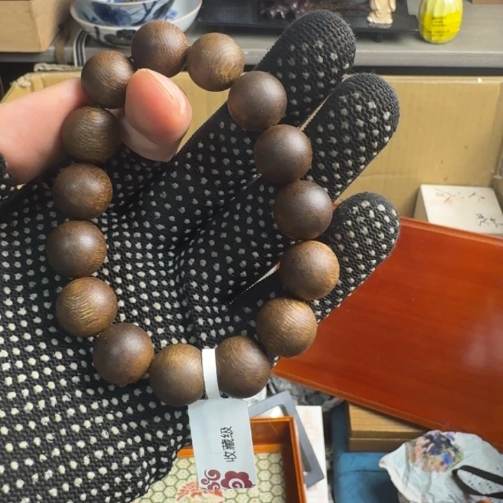 砖雕瓷器工艺品摆件等