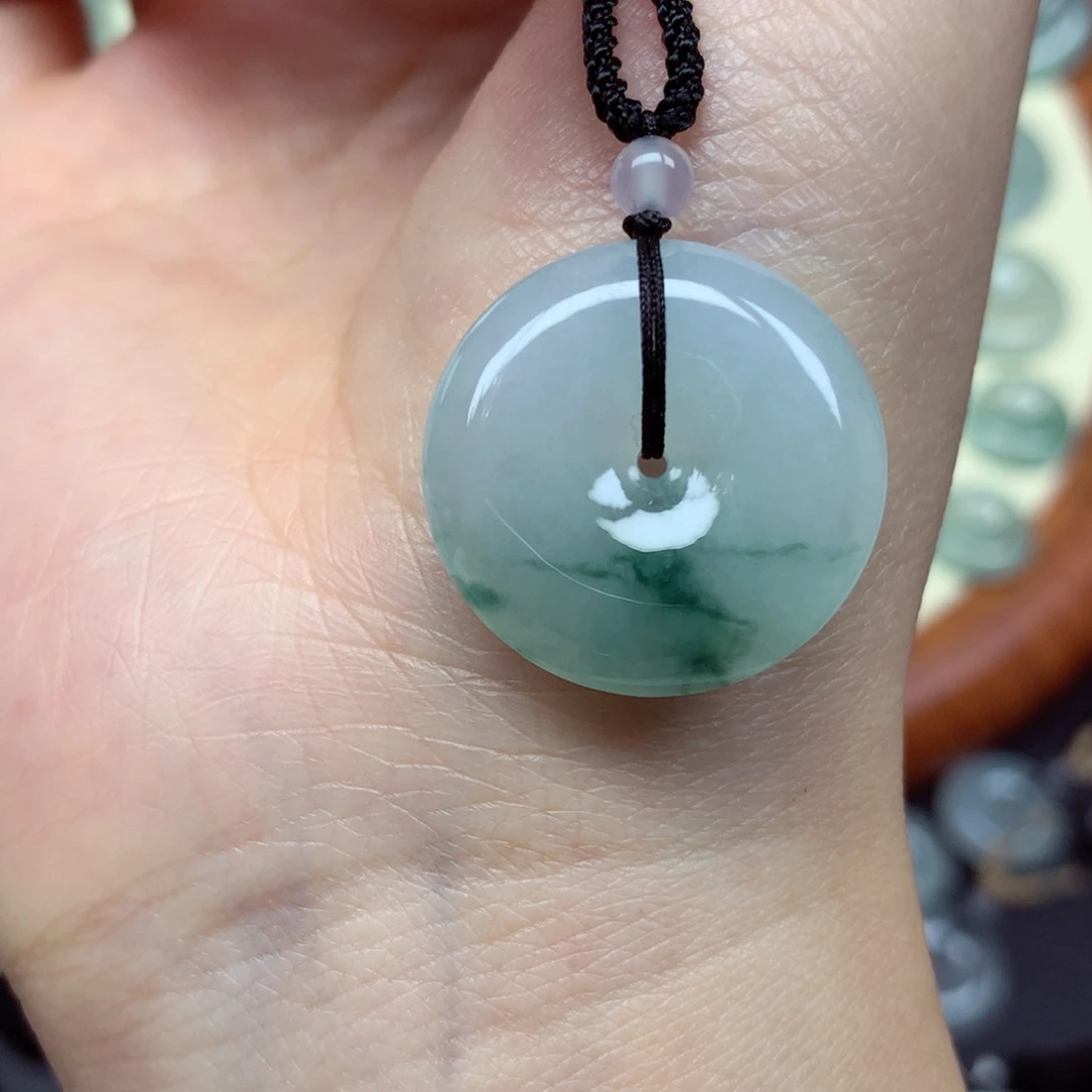 翡翠未镶嵌颈饰吊坠23/5.6mm