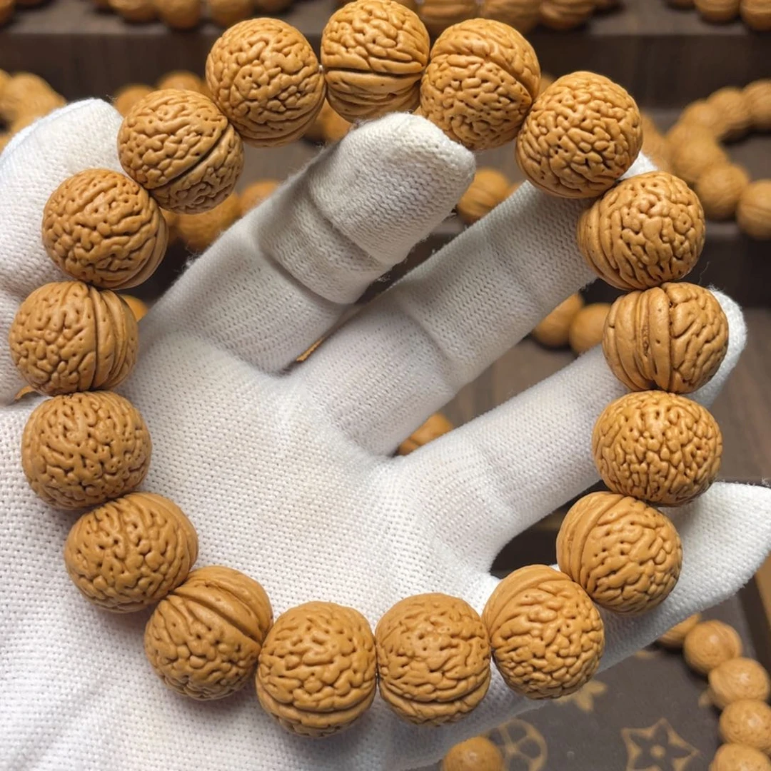 桃核手串高桩白月光