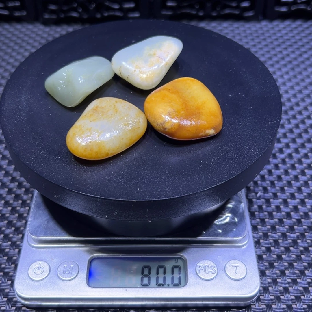 吊坠(不含链)未镶嵌和田玉(子料)80-9