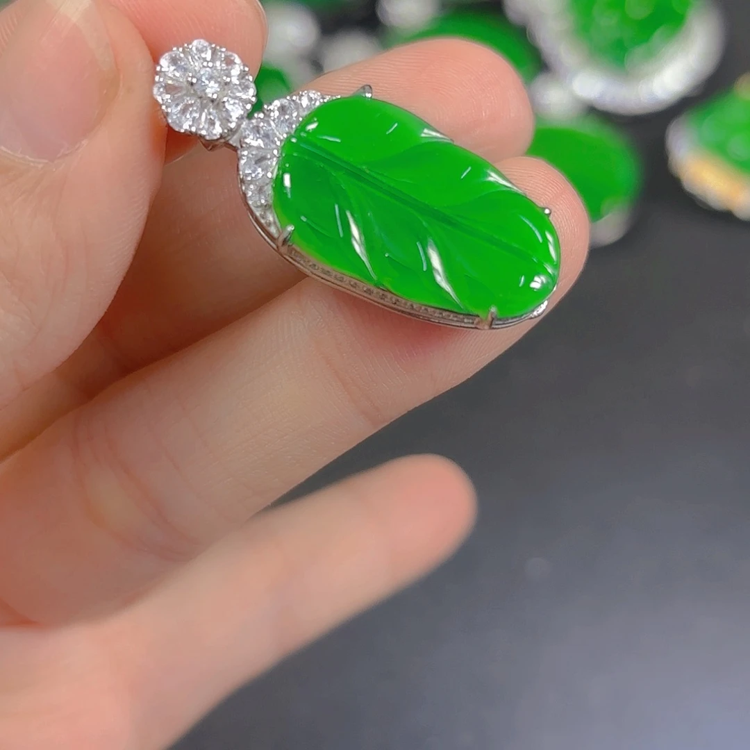 翡翠银S925镶嵌吊坠(不含链)