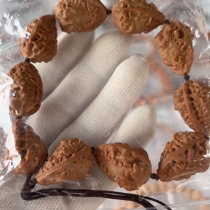 好***生手串桃核野生小核桃手串，