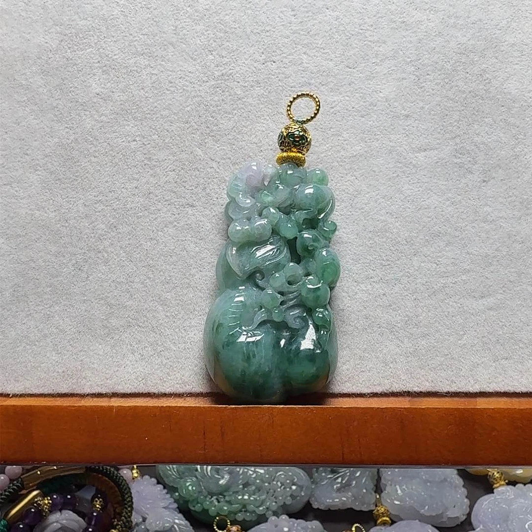 吊坠(赠链)未镶嵌翡翠