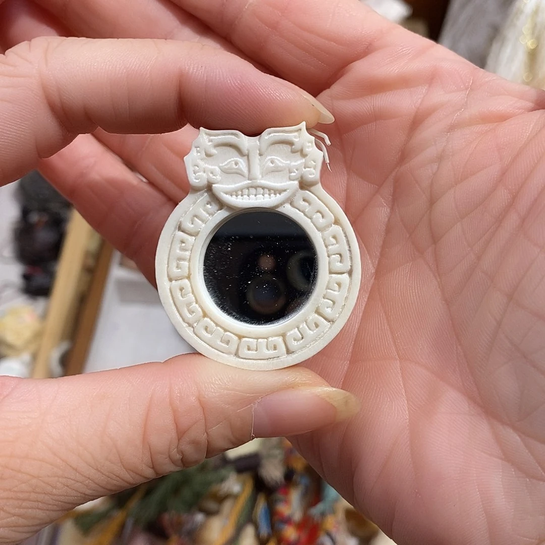 鹿骨把件亚****?28号鹿角挂件