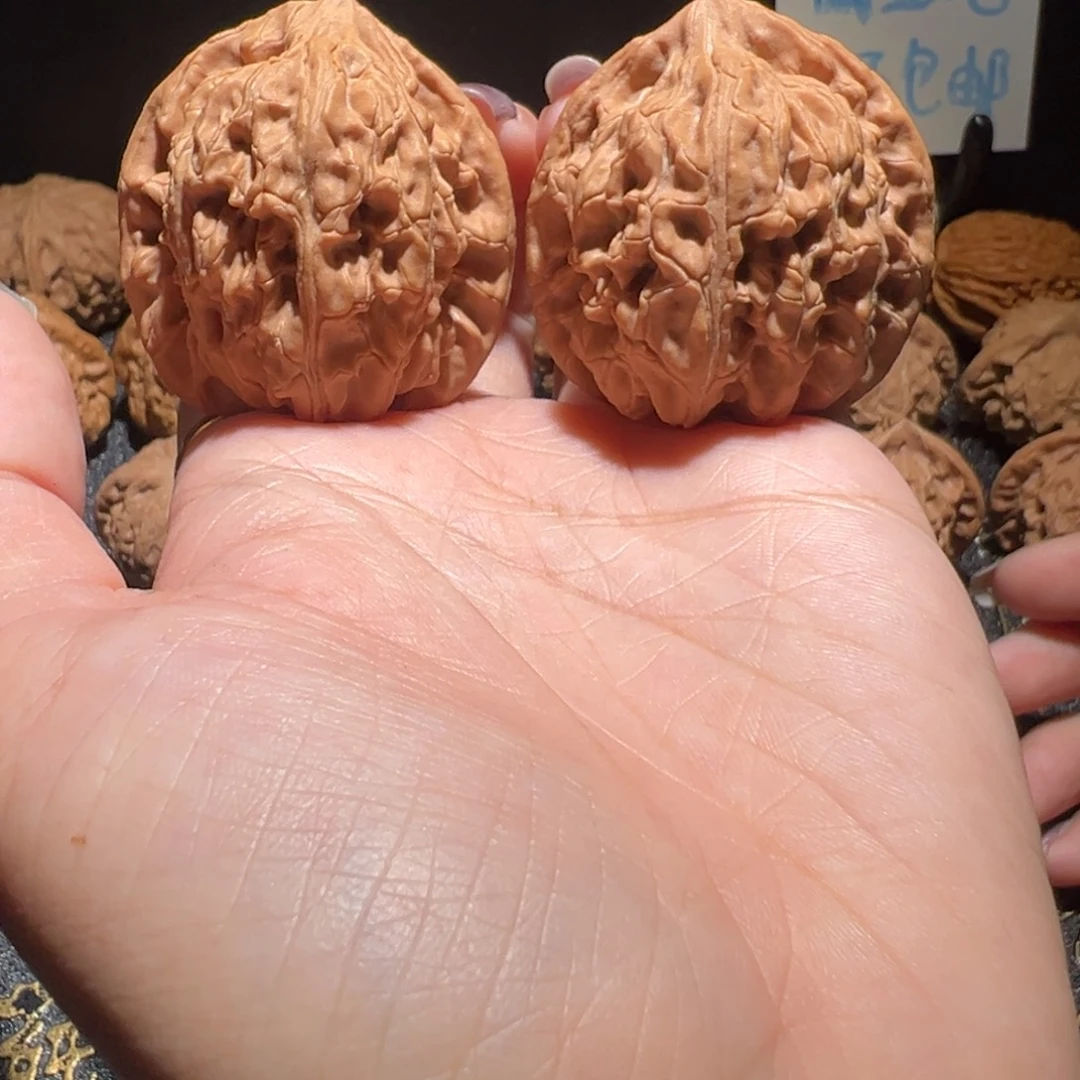 吊坠文玩核桃盘龙虎40手把件