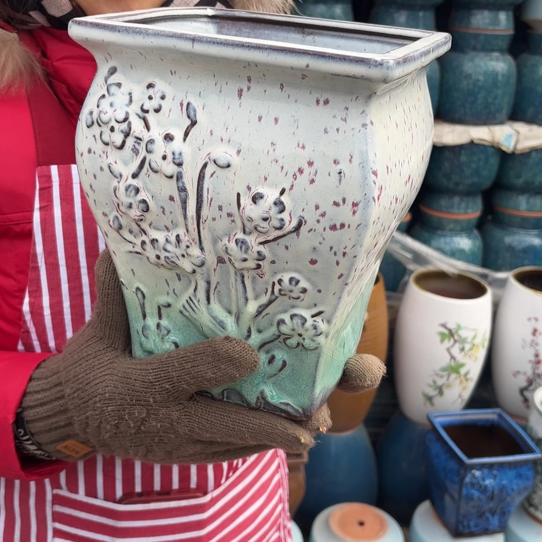 高度24厘米口径20厘米