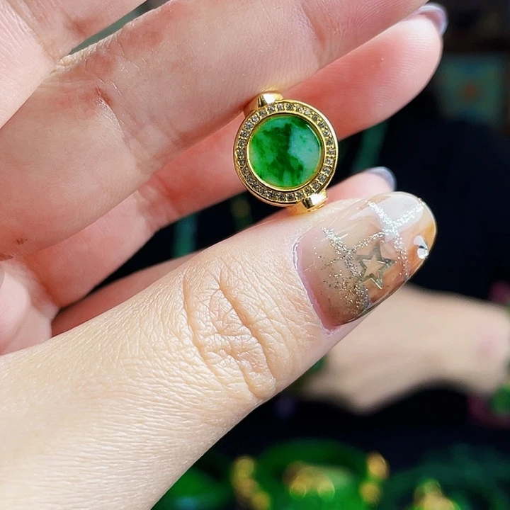 翡翠银S925镶嵌颈饰多样性