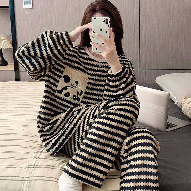 睡衣女秋冬季法兰绒初中学生女中大童套装新款薄绒15-18岁家居服