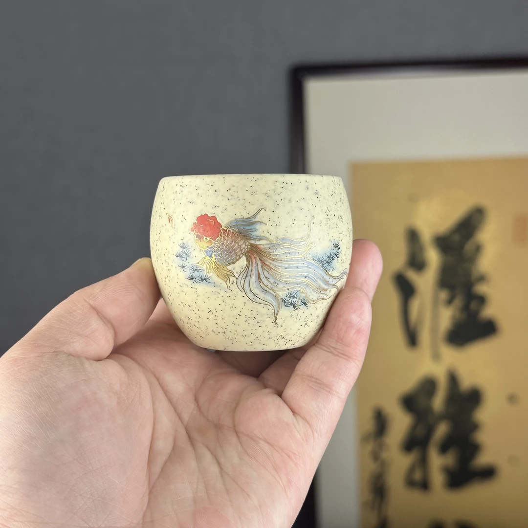 【汇雅馆】宜兴原矿紫砂羊脂白段贴花锦鲤紫砂小容量主人杯茶杯