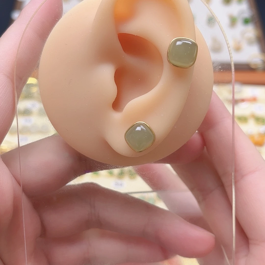 和田玉银S925镶嵌耳饰