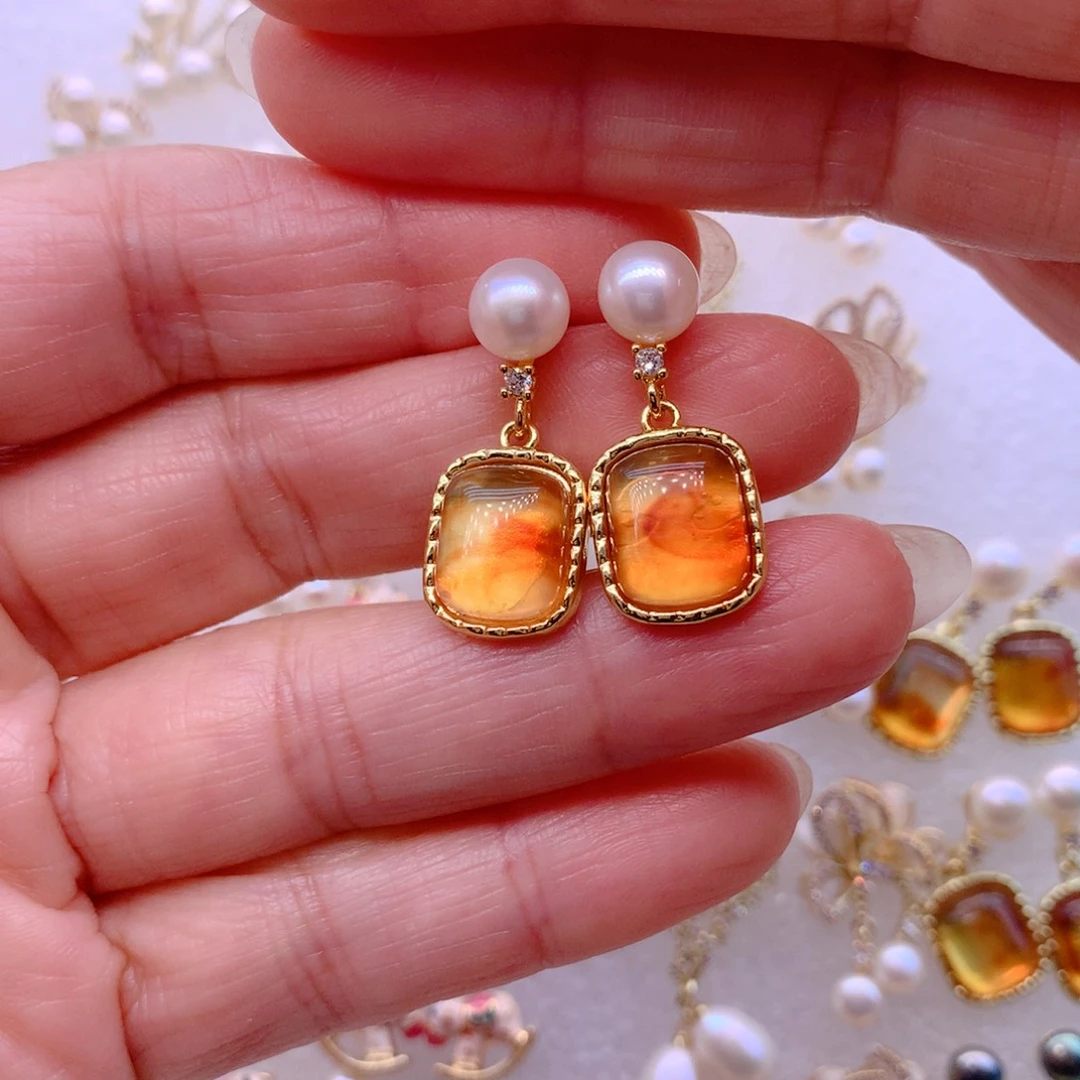 淡水珍珠合金耳饰