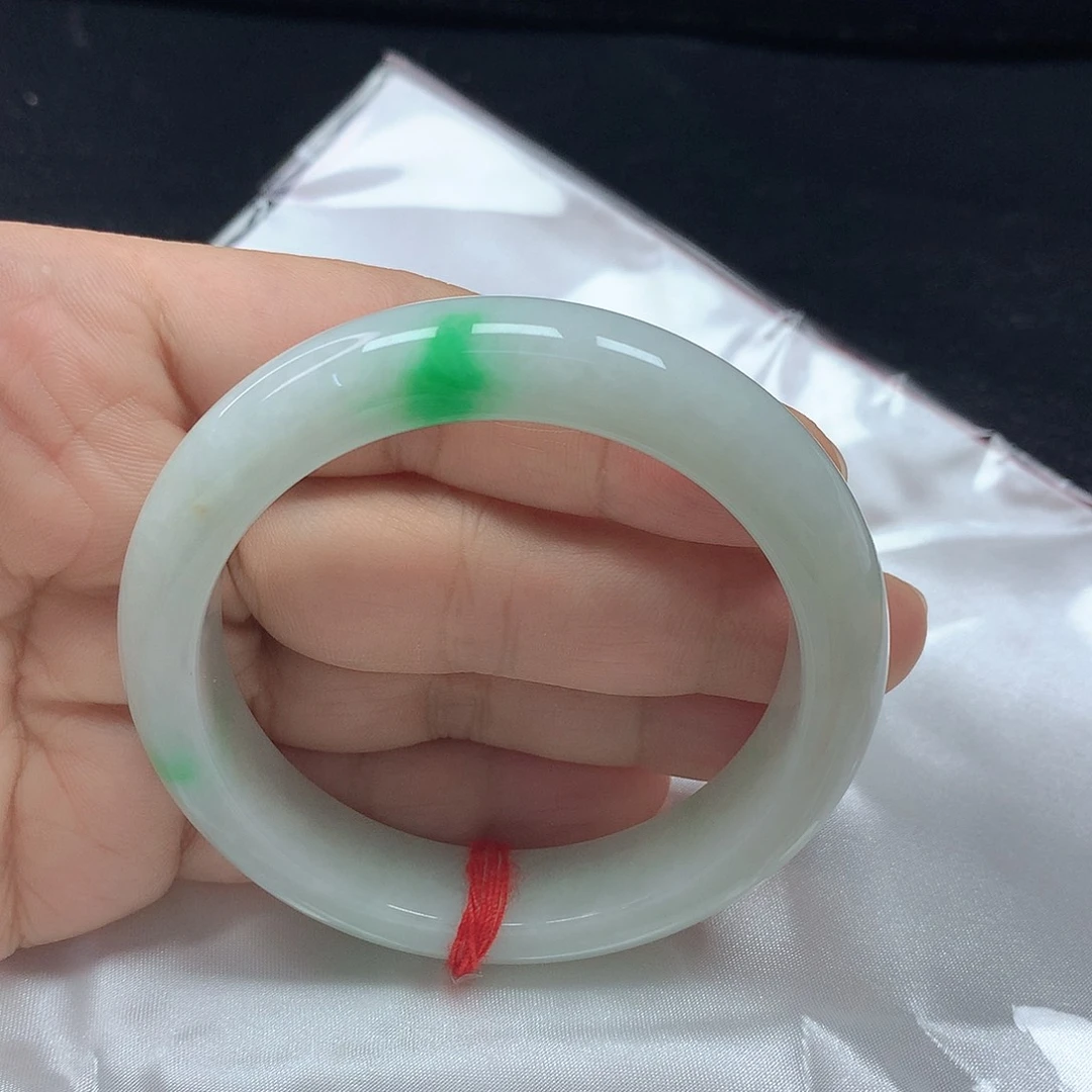 翡翠未镶嵌手镯5657