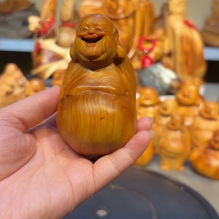 柏木太行崖柏弥勒佛