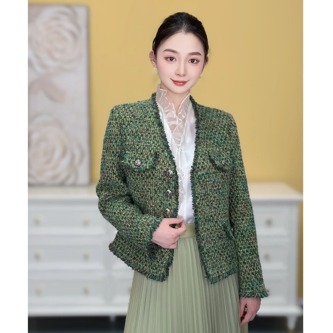 剀剀莉 (绿光森林)新款秋冬绵羊毛高级绿V领小香风外套 0-15度穿