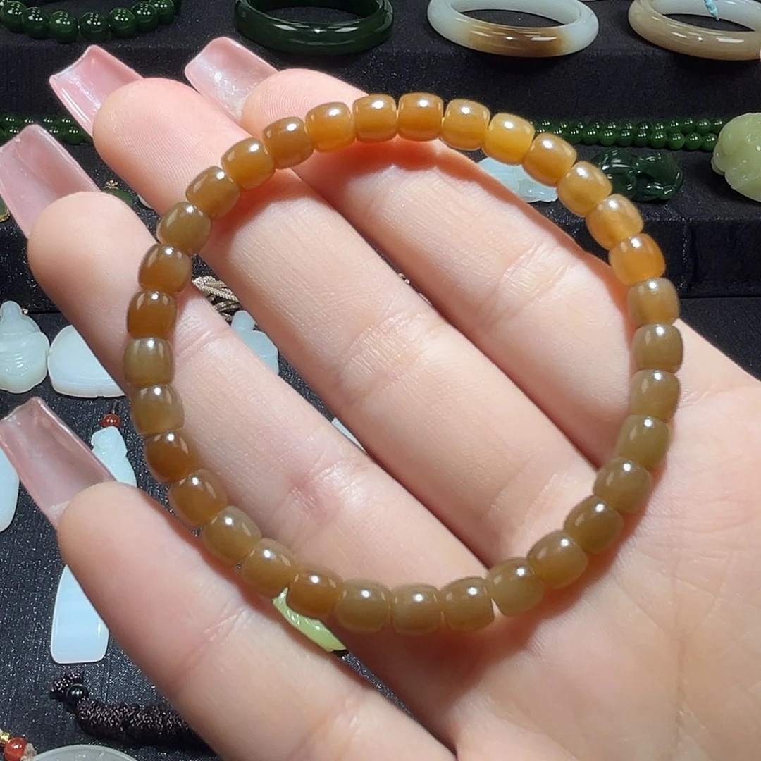 和田玉未镶嵌手串