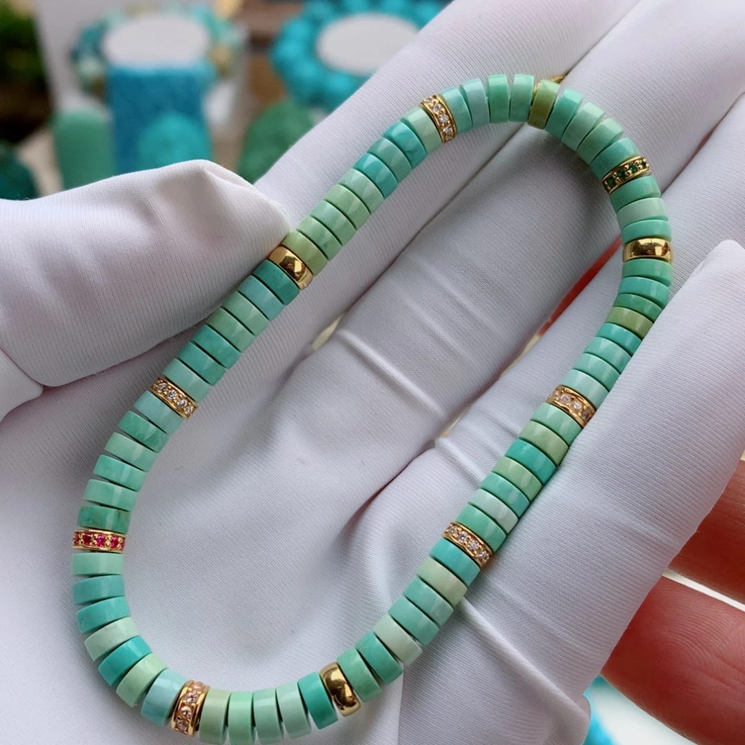 绿松石18K金镶嵌挂件