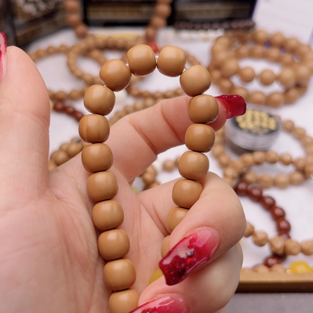 猴头核桃手串糖*?老邢