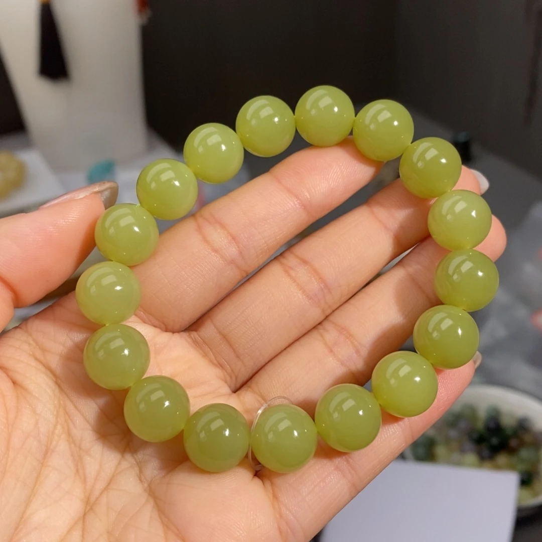 和田玉未镶嵌手串