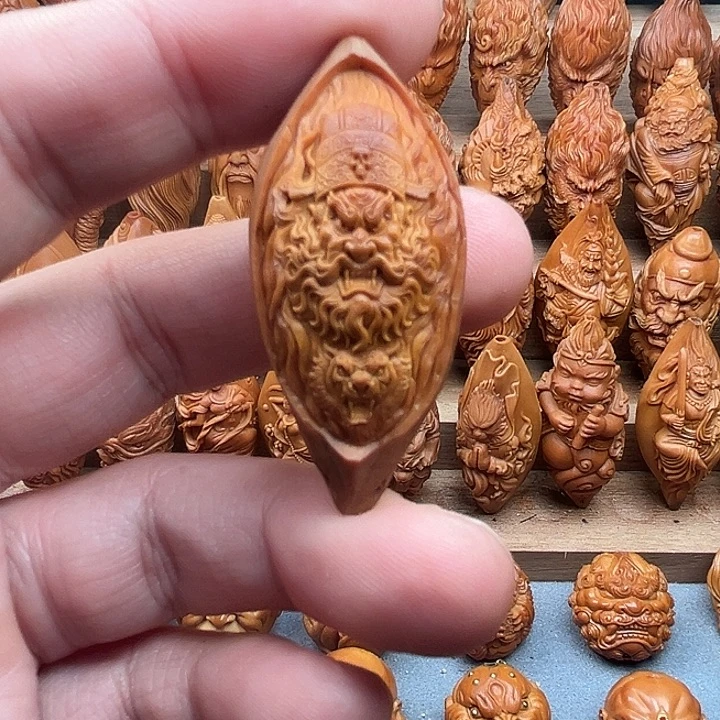 麒***麟橄榄核吊坠21钟馗