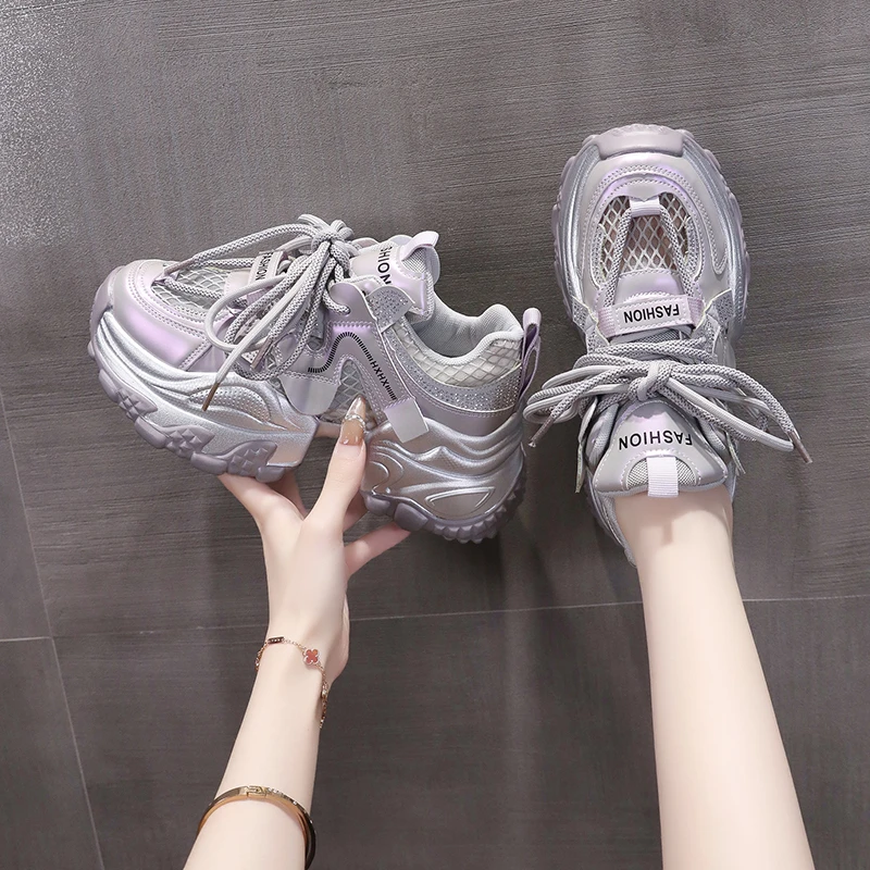 网红鞋子女款爆款休闲老爹鞋2025新款夏季网面透气百搭厚底运动鞋