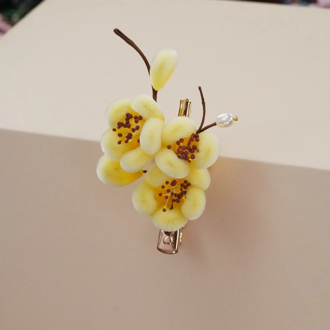 腊梅发夹  金黄色非遗绒花南京绒花国风手工艺品