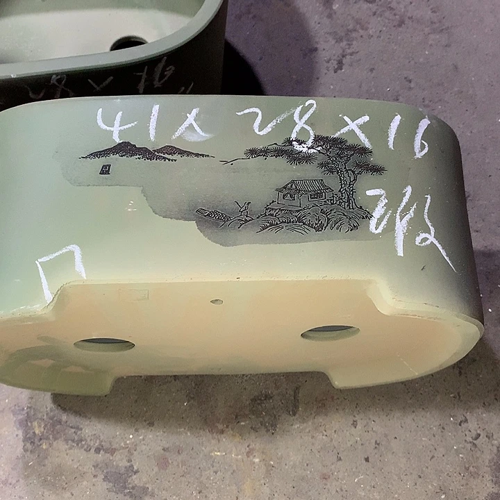 紫砂花盆紫砂的颜色很好看的