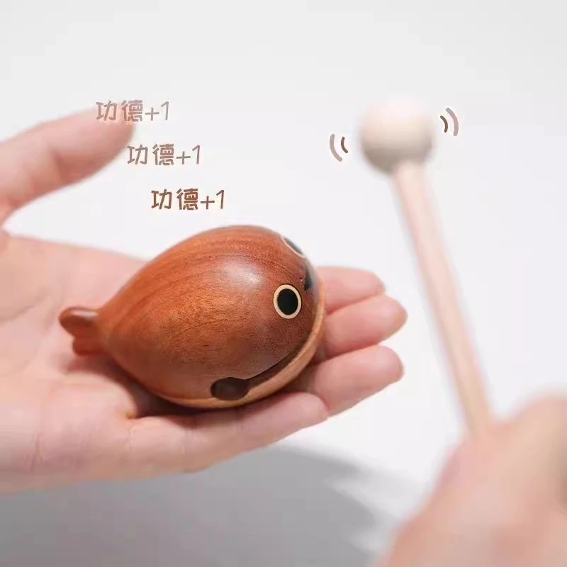 木鱼解压玩具木质情绪稳定摆件工位萨卡班小甲鱼敲打鲸木鱼礼物
