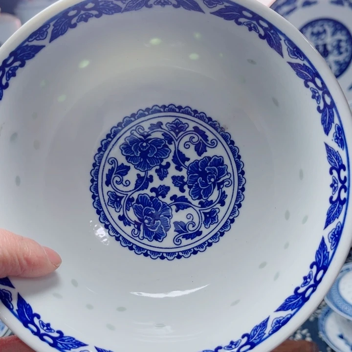 青花玲珑6寸面碗牡丹花