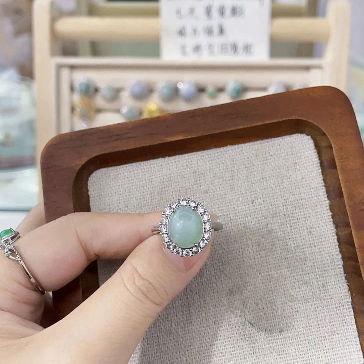 翡翠未镶嵌颈饰天然翡翠Ａ货