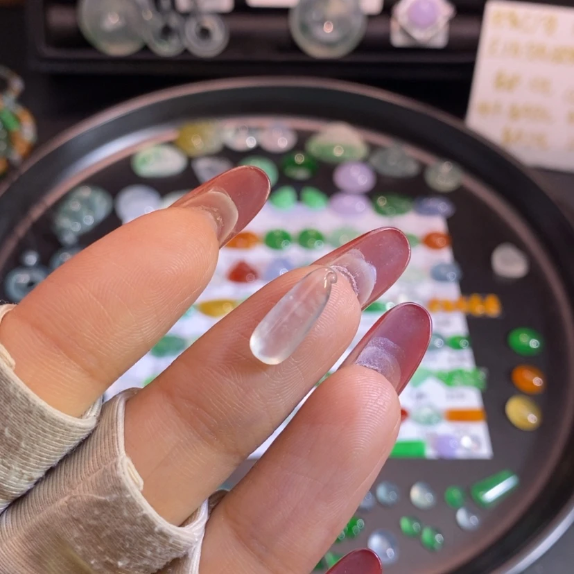 【闪购商品】翡翠挂件未镶嵌瓜