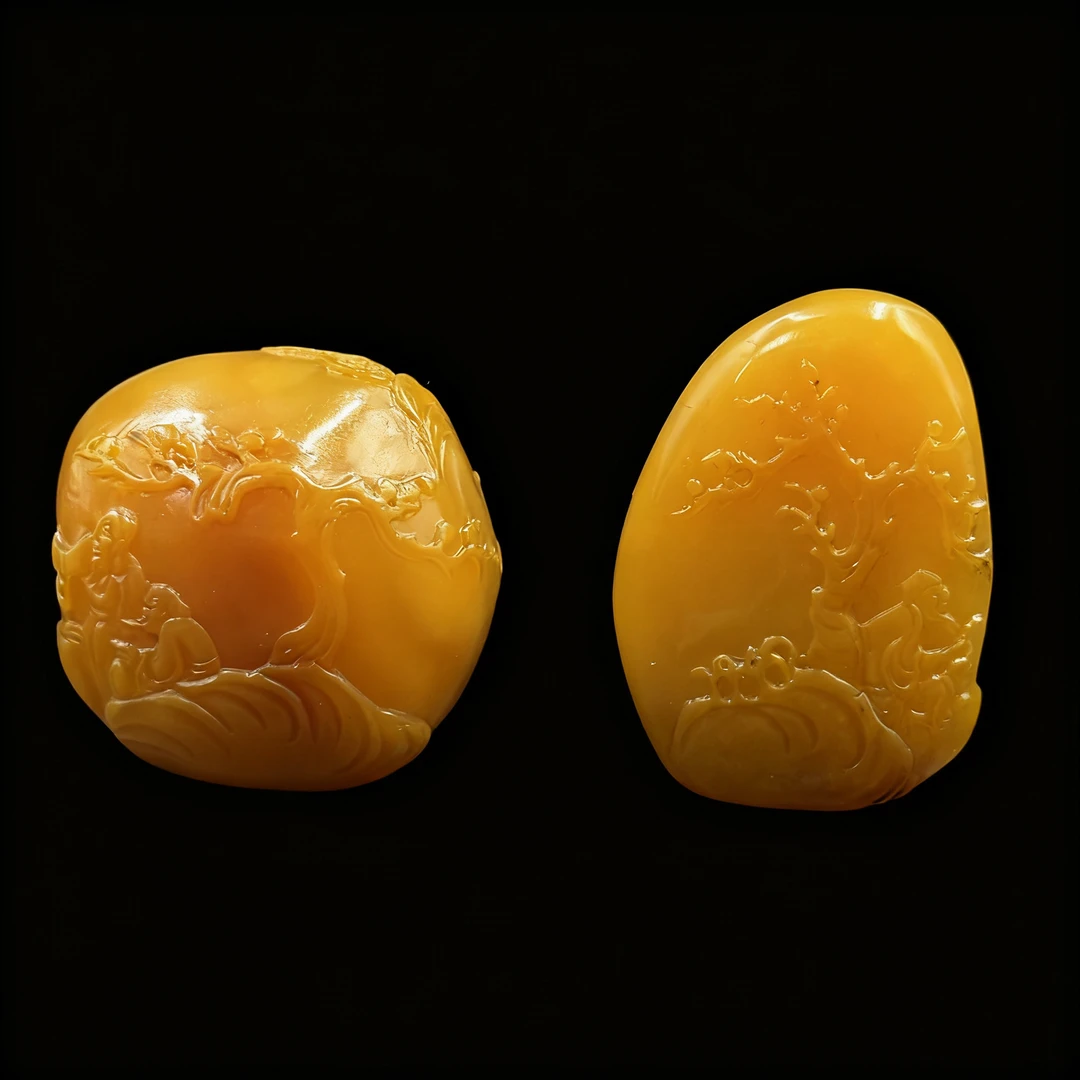 旧藏 寿山石田黄印章一对