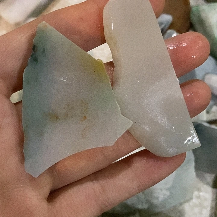 翡翠裸石翡翠毛料