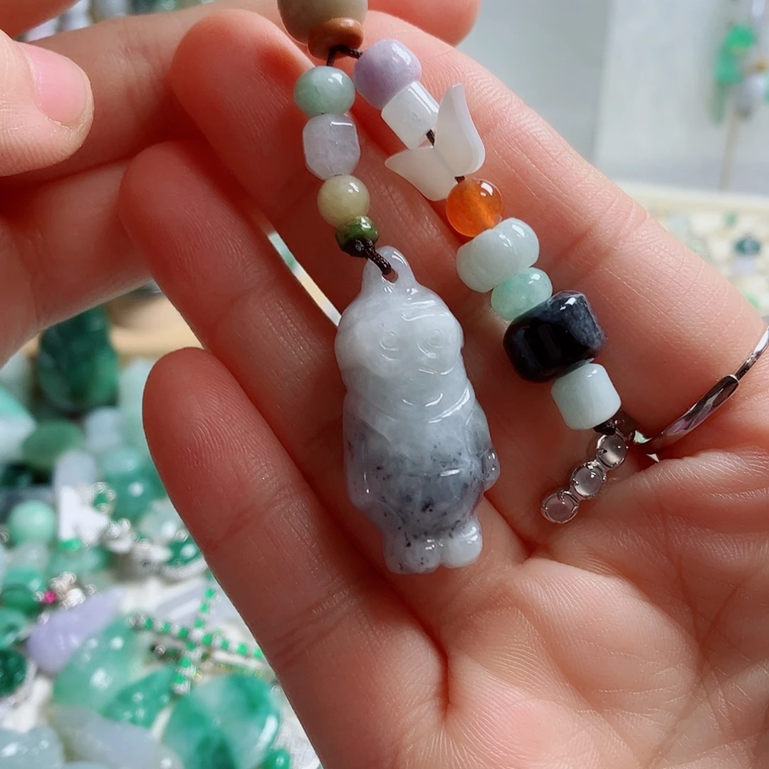 翡翠未镶嵌颈饰08手机挂