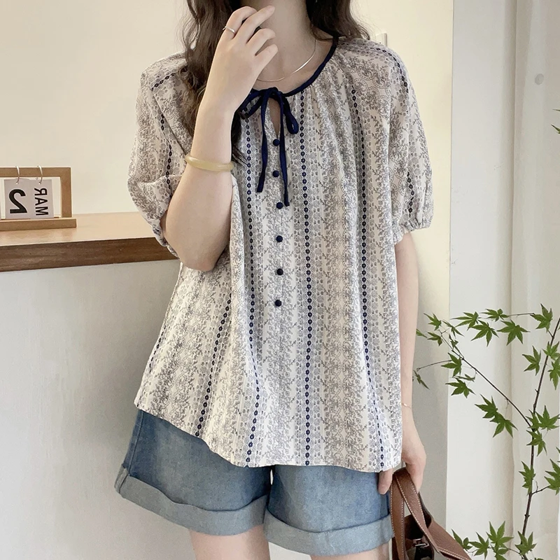 法式复古灯笼袖衬衣女夏季微胖大码显瘦上衣设计系带碎花雪纺衫潮