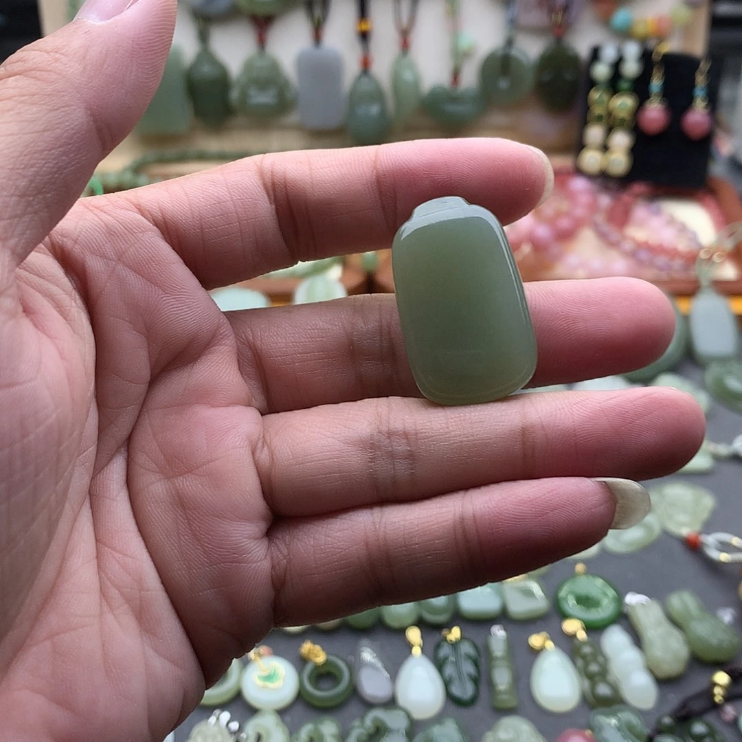 吊坠(不含链)未镶嵌和田玉