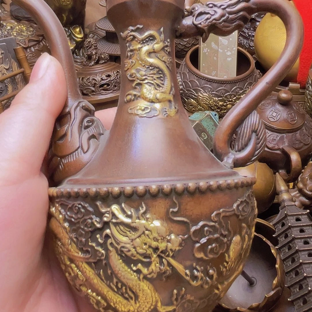 精美铜器批发档口