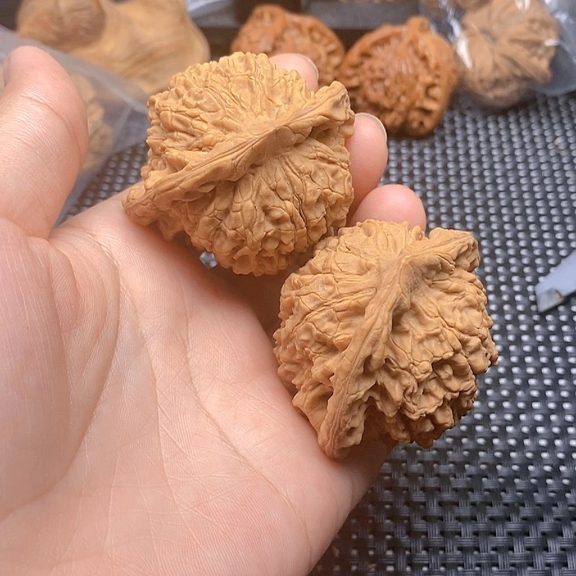 【闪购商品】文玩核桃吊坠核桃