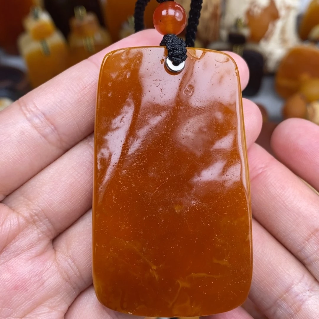 未镶嵌吊坠(赠链)琥珀