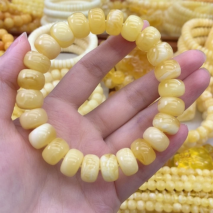 蜜蜡未镶嵌珠宝奇石