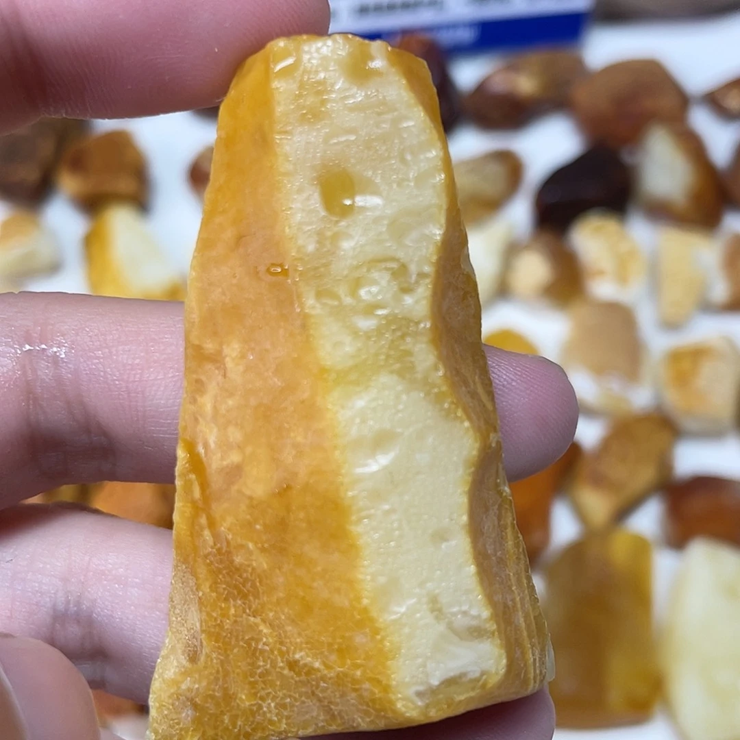 定制琥珀未镶嵌原矿琥珀