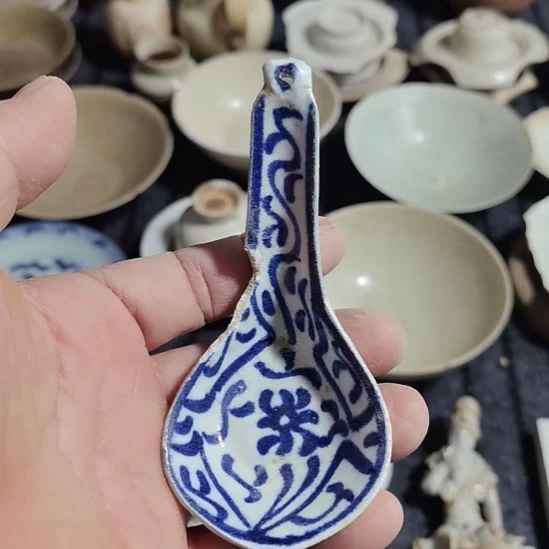 瓷片青花影青杯垫学习标本
