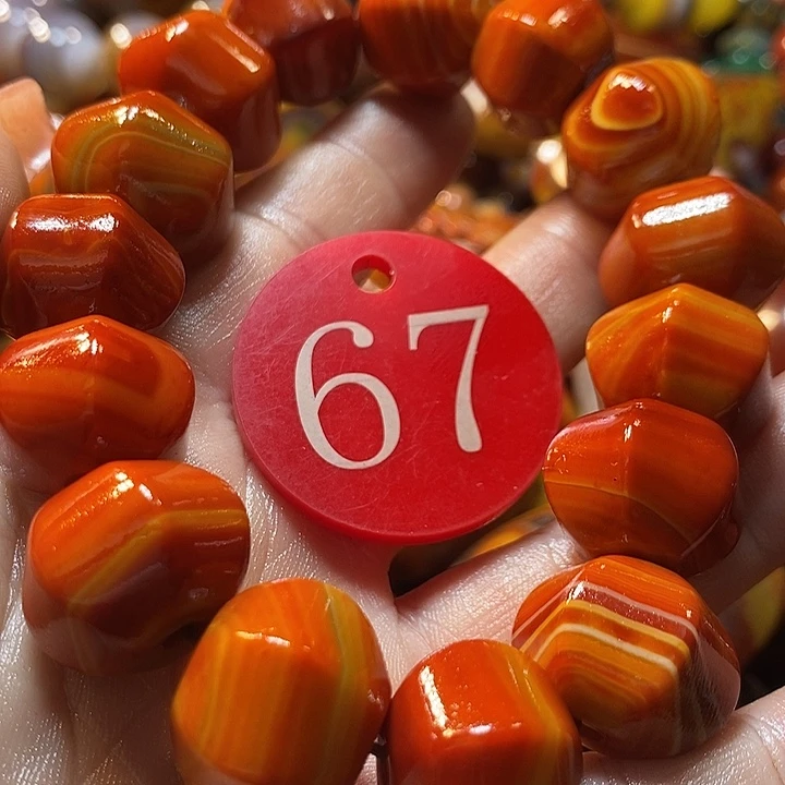 画***鸟玛瑙/玉髓未镶嵌手链