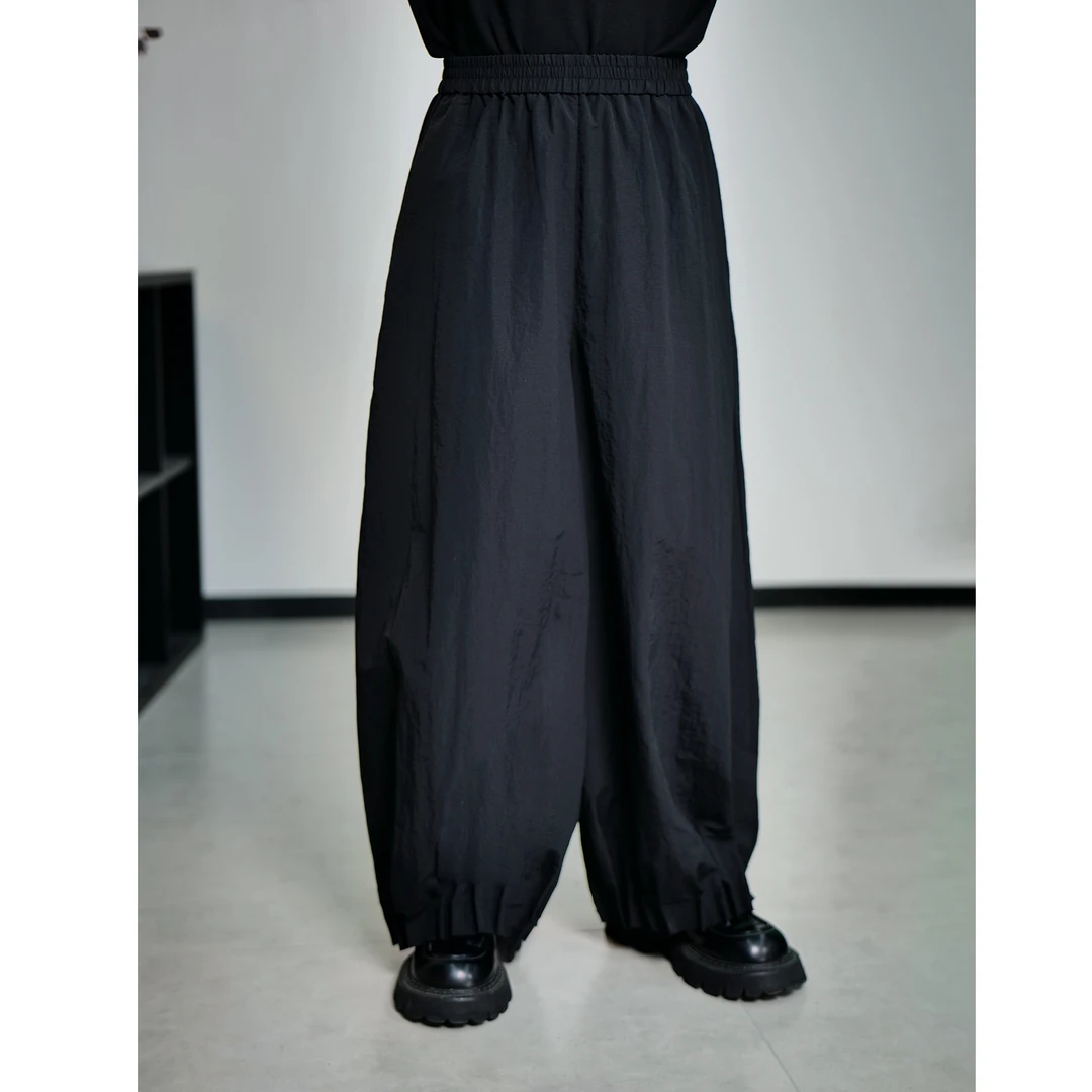 黑色薄款收脚褶皱阔腿气球裤男女夏款时尚小众设计款裤KZ254-3