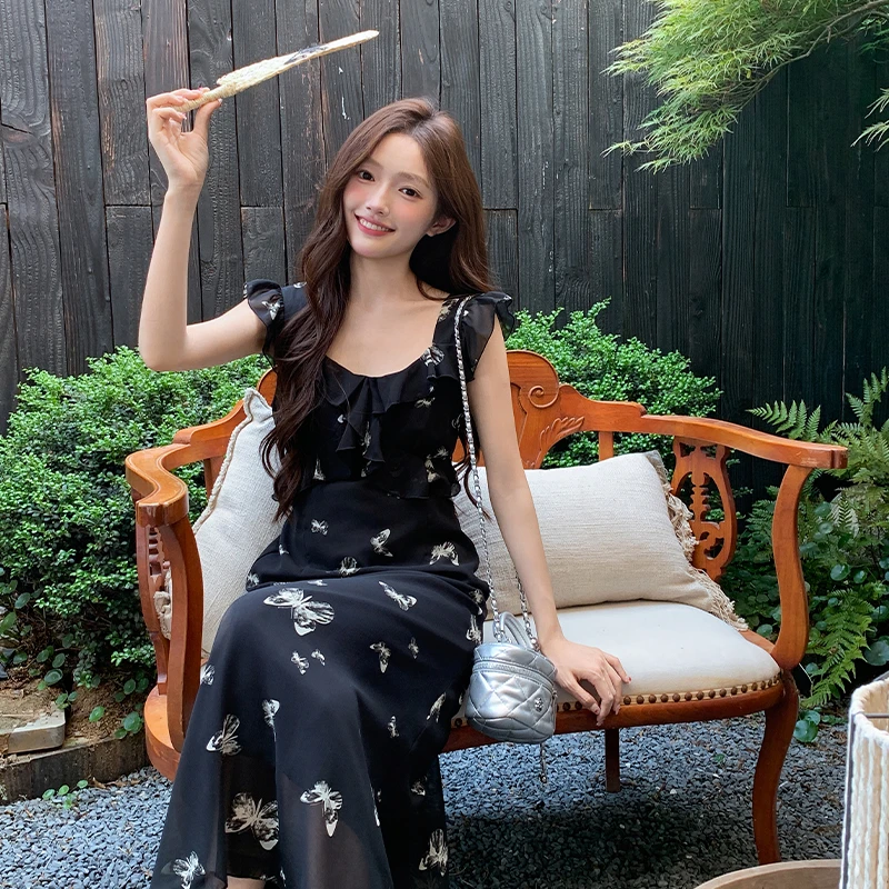 蝴蝶印花飞飞袖方领收腰中长款黑色显瘦气质无袖连衣裙女夏