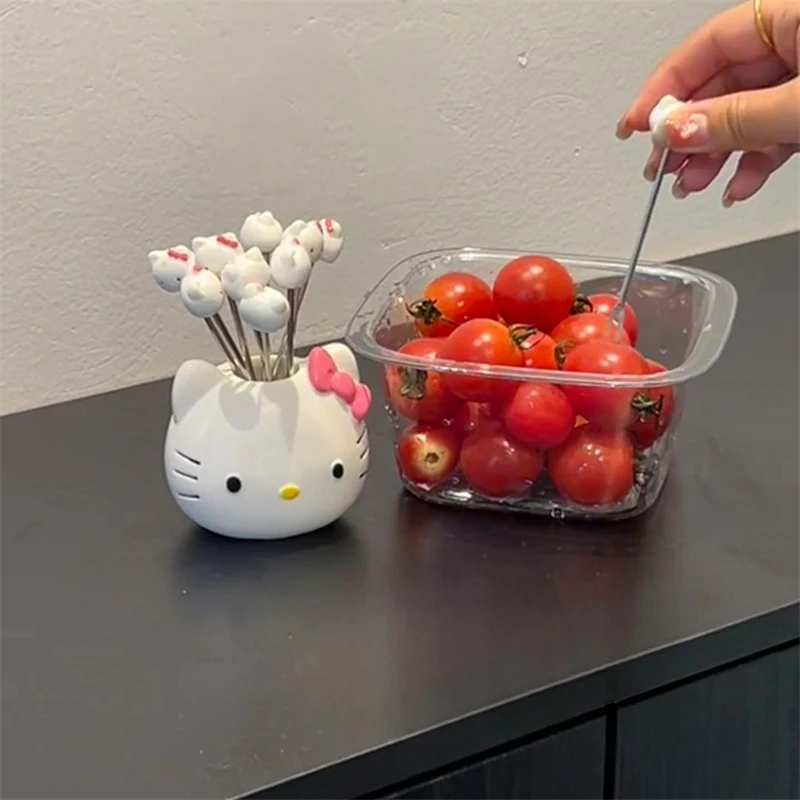 2025新款kitty水果叉子收纳罐轻奢高级感水果签可爱家用蛋糕甜品