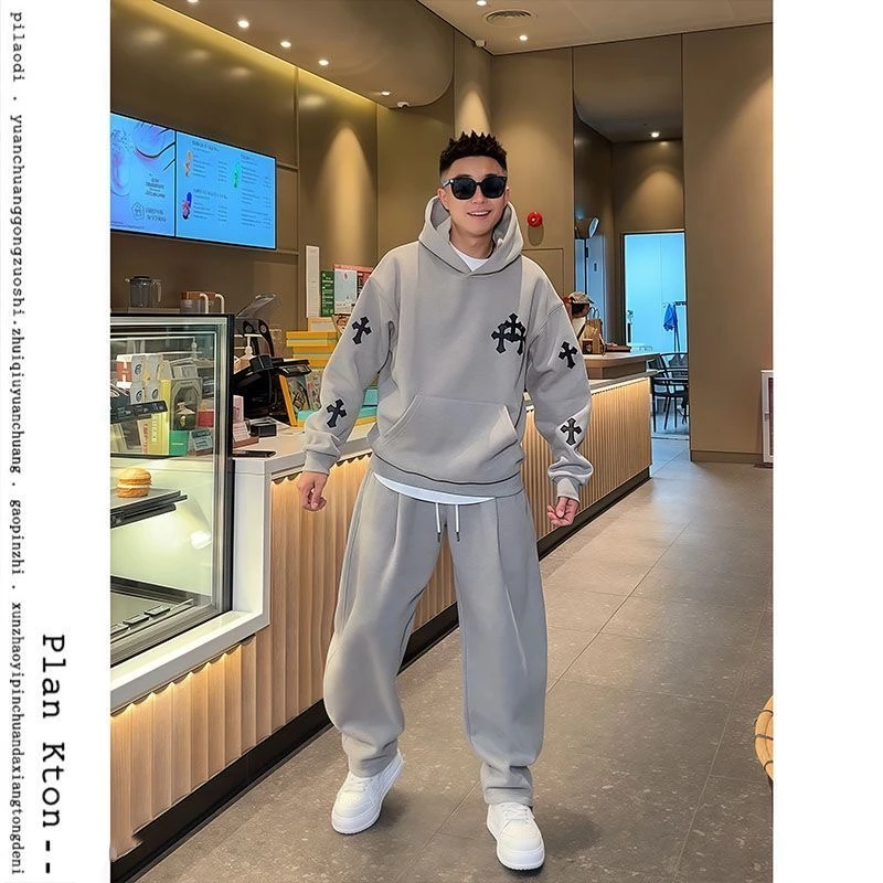 高街贴皮十字花设计弯刀卫裤秋冬加厚连帽卫衣春秋宽松韩版潮流