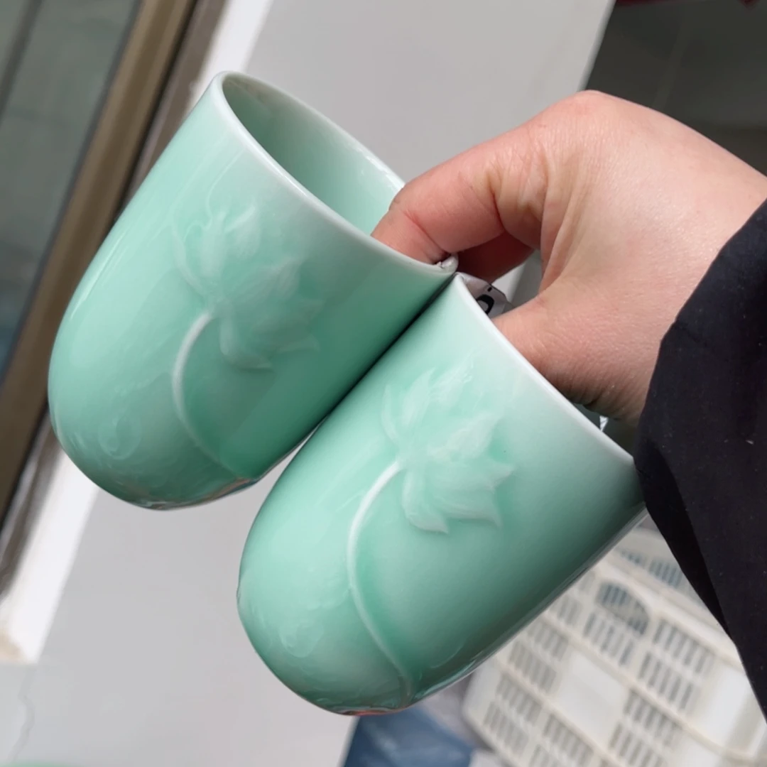 瓷片哈哈哈哈哈哈哈哈哈哈哈