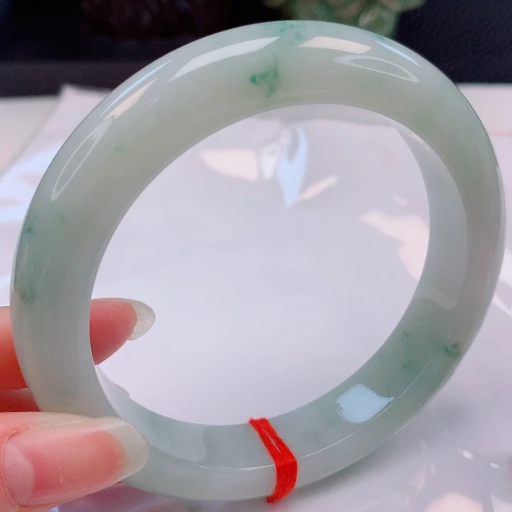 翡翠未镶嵌手镯61圈