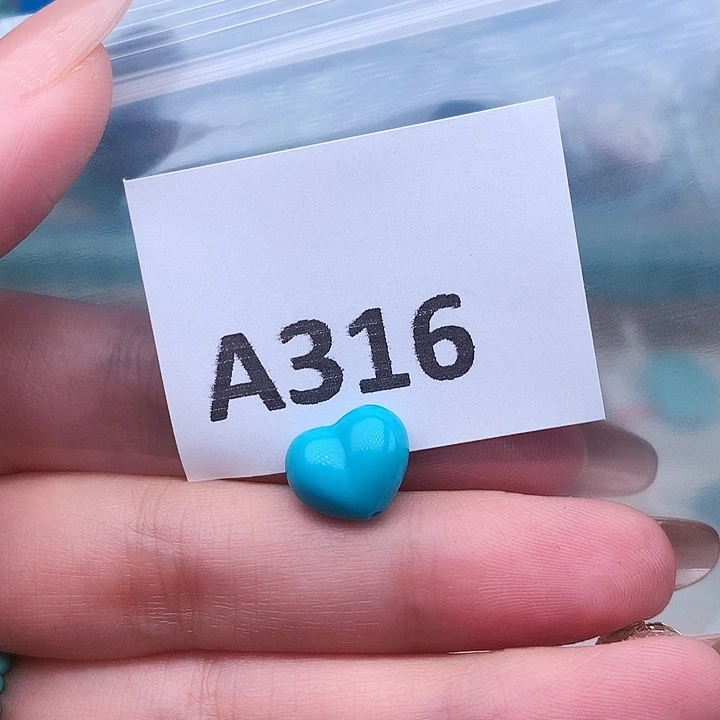 尘****绿松石未镶嵌高瓷高色